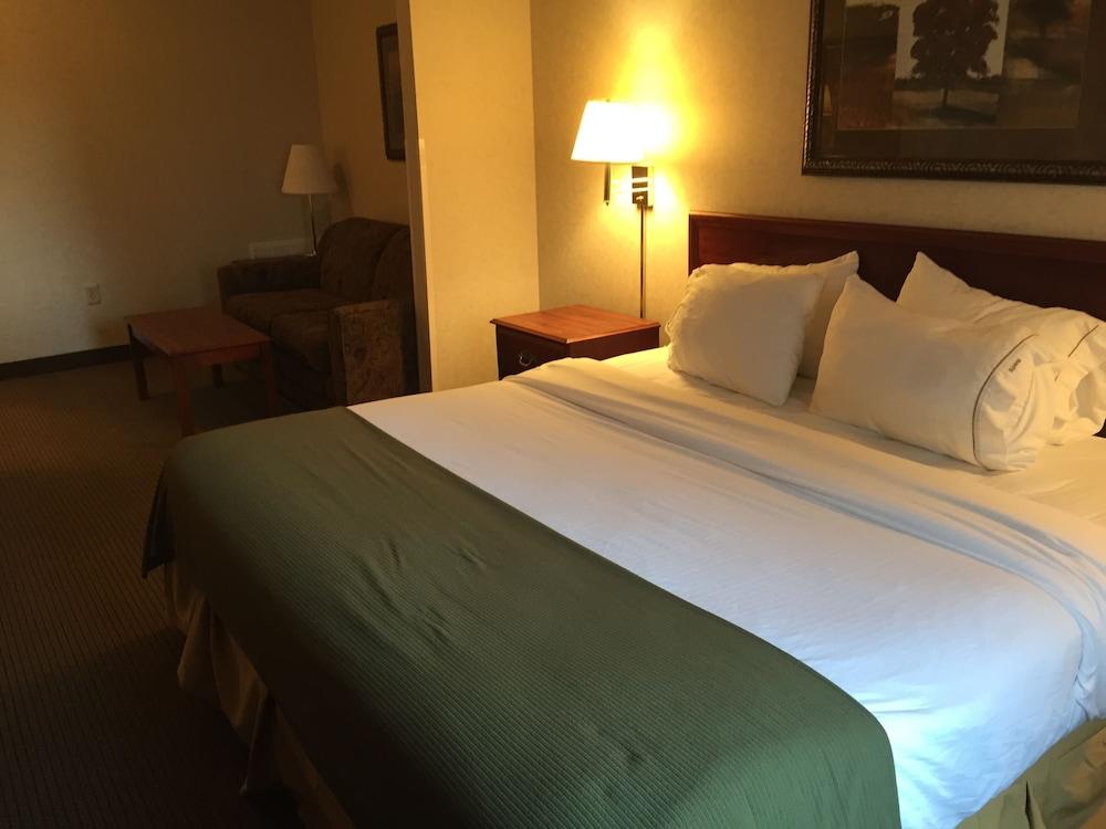 Comfort Inn & Suites Emporia Zewnętrze zdjęcie
